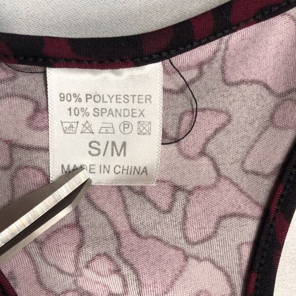 Athletic Red Black Camo Print Racerback Top and Leggings Workout Gym Outfit - Picture 9 of 16